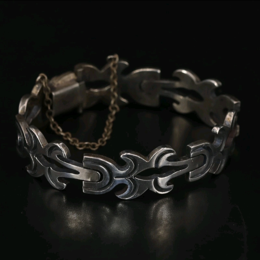 Jose Silva Taxco Sterling Silver .925 Heavy 45 Gram Bracelet. 6.5